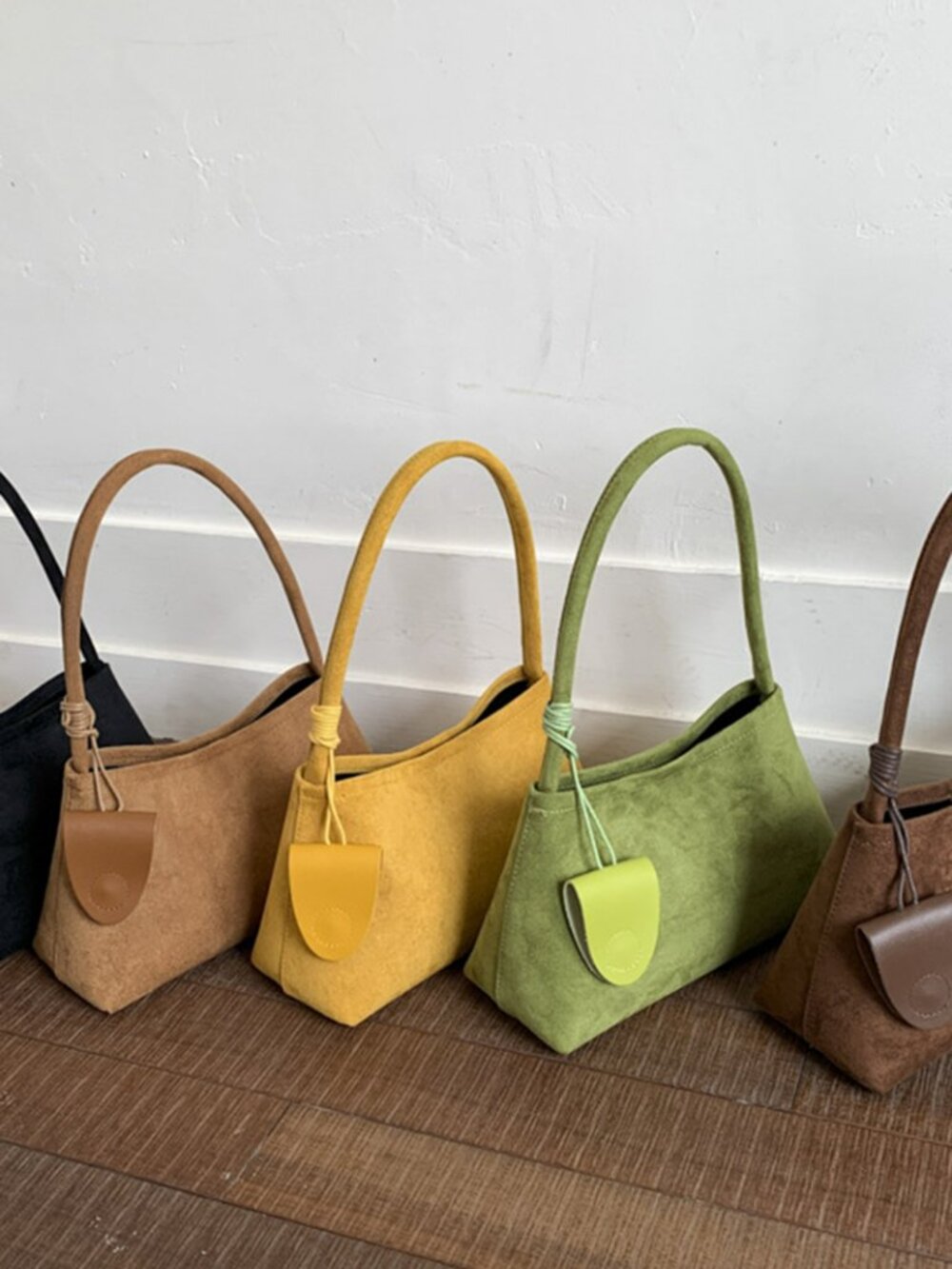 Minimalist Hobo Shoulder Bag | Everyday Faux Leather Tote - Picture 7 of 16
